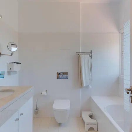 Seasky Tabua By Madeira Villa